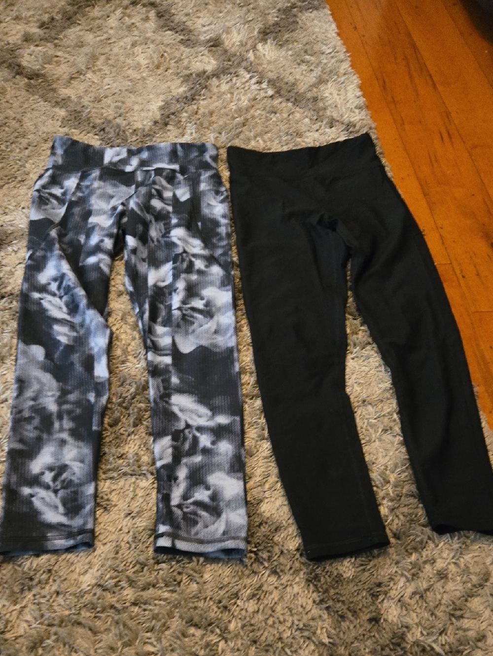 Old Navy Black & Gray Floral Print Girls' Leggings - 2-Pack